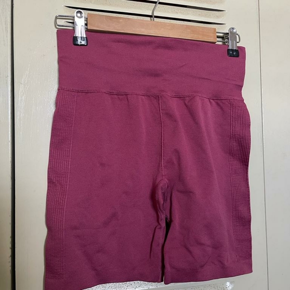 Forever 21 - Picture 1 of 3